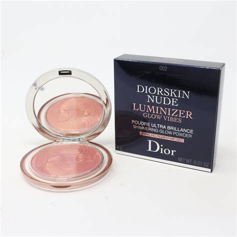 dior strobing|Diorskin Nude Luminizer: Powder 'Highlighter .